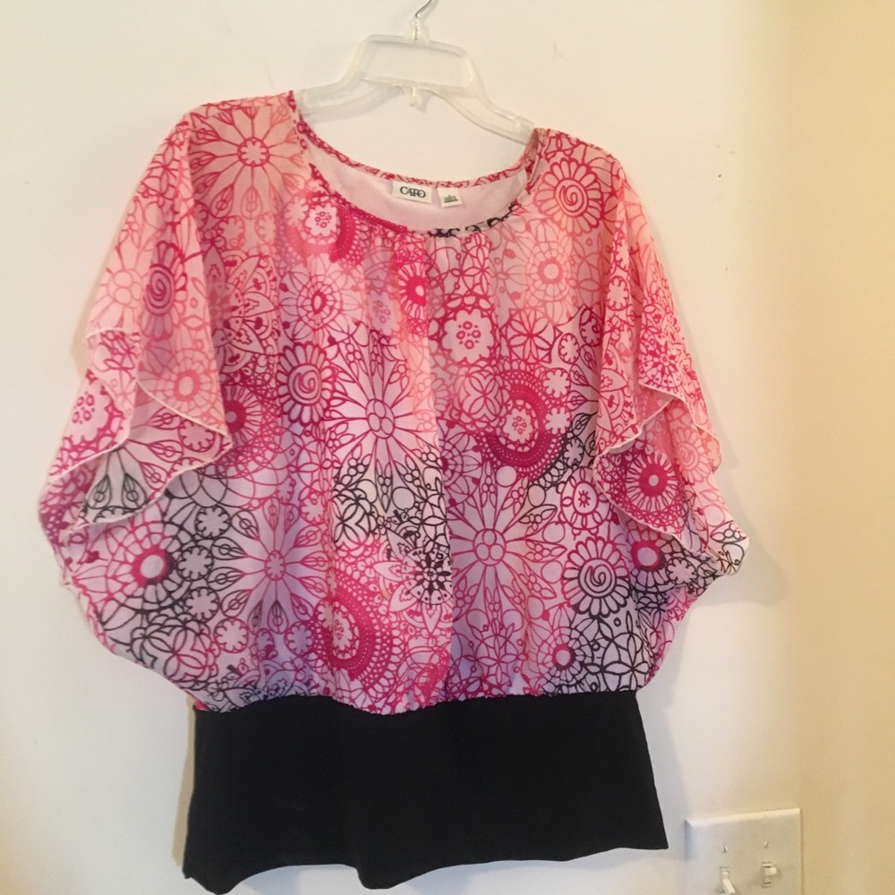 Short sleeve blouses